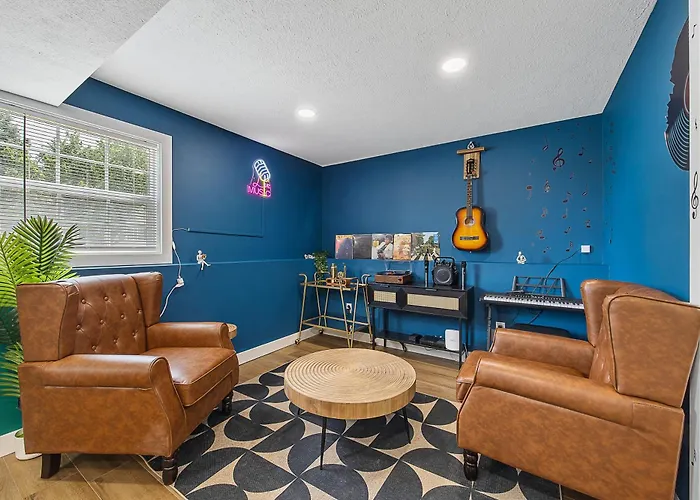 Normal Escape Near Isu - Group Stay - Game Room & Hot Tub Hébergement de vacances