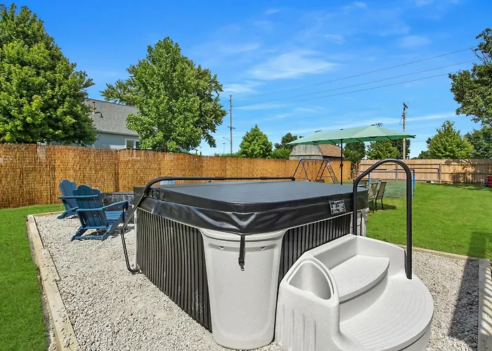 Normal Escape Near Isu - Group Stay - Game Room & Hot Tub Hébergement de vacances Normal