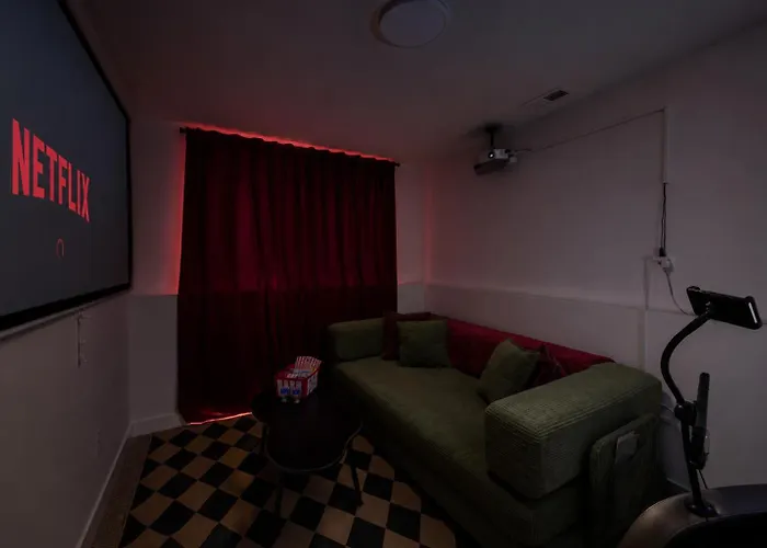 Normal Escape Near Isu - Group Stay - Game Room & Hot Tub * Normal