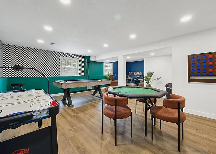 Hébergement de vacances Normal Escape Near Isu - Group Stay - Game Room & Hot Tub *